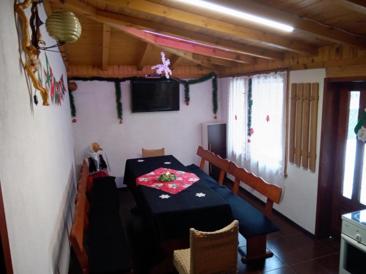 Holiday Guest House Kemo Saparewa Banja Zewnętrze zdjęcie